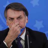 González García culpó a Bolsonaro de generar "la libertad de contagiarse”