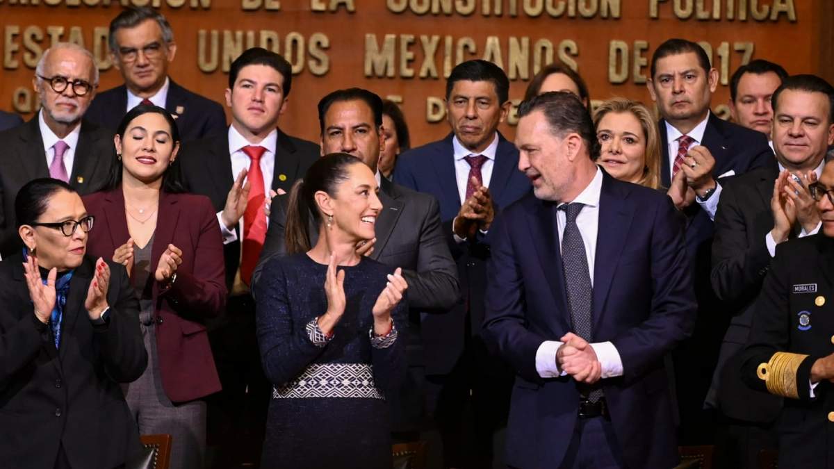 Claudia Sheinbaum y Mauricio Kuri, en la ceremonia en Querétaro