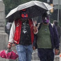 Precaución: lluvias muy fuertes e intensas azotarán el miércoles a la mitad del país