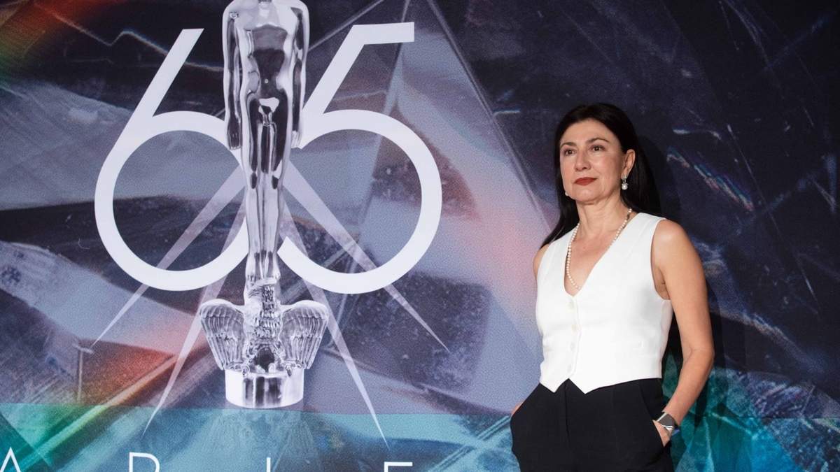 La presidenta de la AMACC, Leticia Huijara, durante la conferencia de prensa donde se anunciaron los nominados a la 65 entrega del Premio Ariel, en el Museo Tamayo