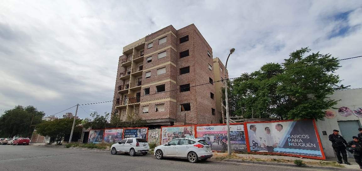 El edificio se encuentra en estado de deterioro. Fuente: (Javier Manzano)