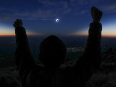 En vísperas del eclipse total, en Río Negro esperan miles de personas de todo el mundo