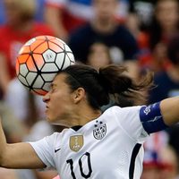 Seleccionadas estadunidenses de futbol acusan discriminación salarial