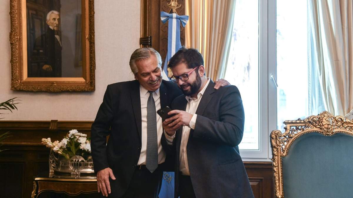 Alberto Fernández y Gabriel Boric. Fuente: (Twitter)