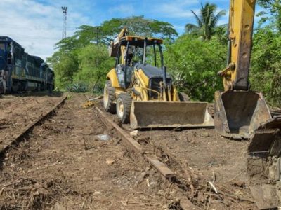Detienen a profesora mixe por defender sus tierras ante obras del Corredor Interoceánico