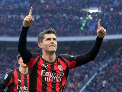Pulisic cierra 2025 con un gol para el AC Milan