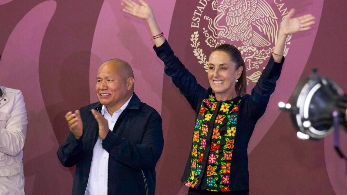La presidenta durante su visita al Estado de México
