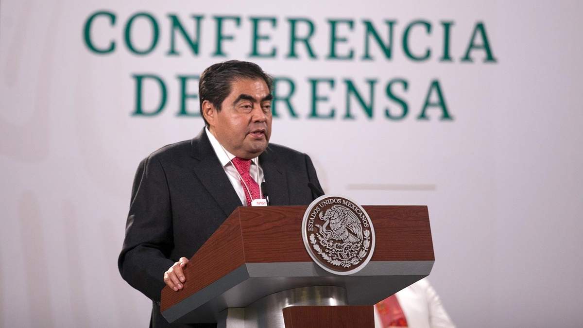 El gobernador de Puebla. Complot