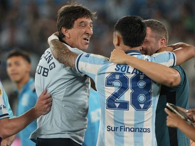 Gustavo Costas, después de eliminar a River: “Estos pibes se juegan la vida”
