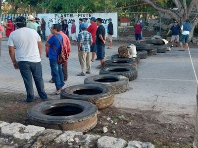 INAH promete que Chichén Itzá estará abierto tras bloqueo de artesanos mayas a los accesos