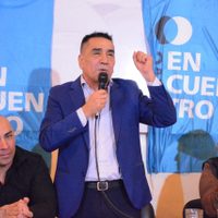 Ramón Rioseco se reunió con vecinos de la capital neuquina