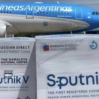 El avión de Aerolíneas Argentinas ya partió de Rusia con la vacuna: también trae para otro país