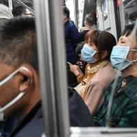 El coronavirus ya mató a 25 personas y dejó un saldo de 830 contagiados hasta ahora en China