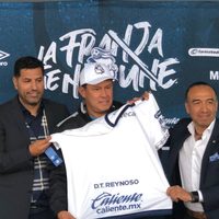 Juan Reynoso es presentado como nuevo técnico del Puebla
