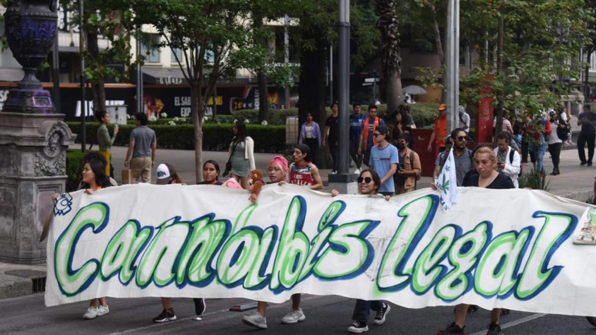 Manifestación en demanda de la legalización de la mariguana