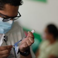 Alistan la vacuna cubana Abdala para mayores de 12 años