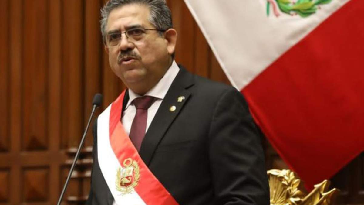 Manuel Merino, presidente interino de Perú por seis días. Fuente: (Twitter)