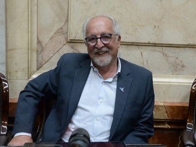 Carnaghi: “Más allá de que a la oposición no le guste, Argentina está recuperando el crecimiento”