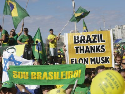 Brasileños conservadores elogian a Musk durante mitin en apoyo a Bolsonaro