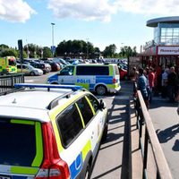 Reportan tiroteo en centro comercial de Suecia