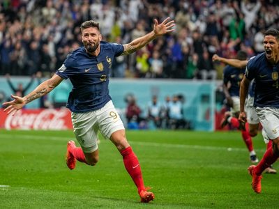 Inglaterra perdona y Francia alza vuelo a semifinales