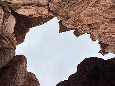 Realizarán la autopsia al cuerpo encontrado en la Cueva del León