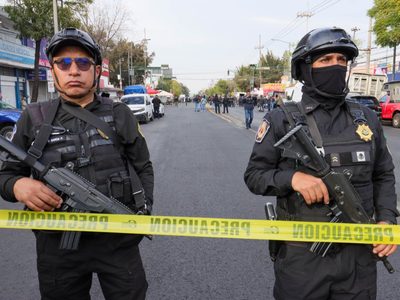 Detienen a dos venezolanos por robo a casa habitación bajo el modus operandi "la patrona"