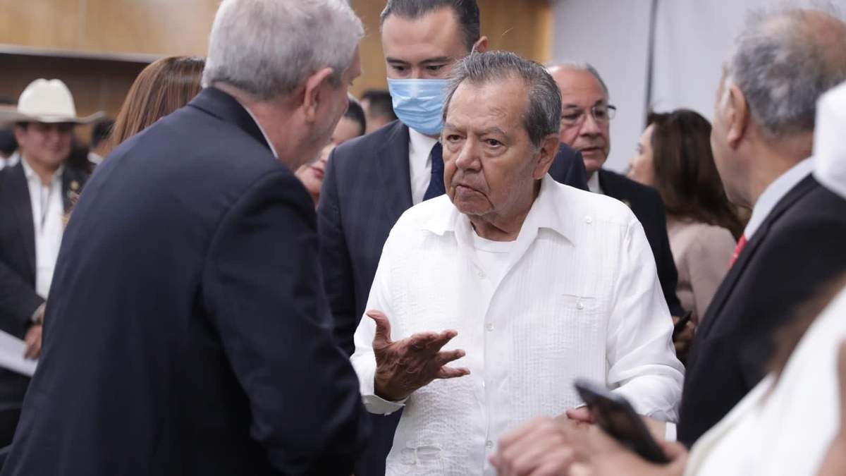 El legislador Muñoz Ledo