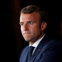 El presidente de Francia, positivo en coronavirus: un mandatario aislado por contacto con él