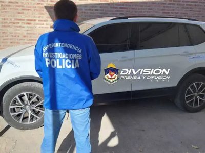 Presentaron papeles falsos y les sacaron la camioneta
