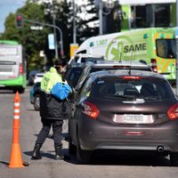 La Plata: comenzaron a aplicar controles de olfato para prevenir casos de coronavirus