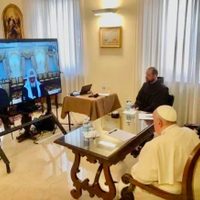 El Papa usa la "Ostpolitik" con el patriarca de Moscú para ganar influencia sobre Putin: experto