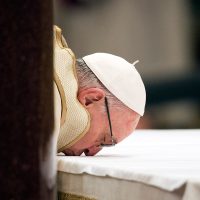Organización católica solicita audiencia con Bergoglio para denunciar feminicidios