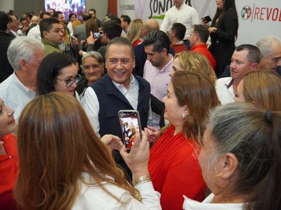Beltrones busca un escaño en el Senado en fórmula con la panista Lilly Téllez