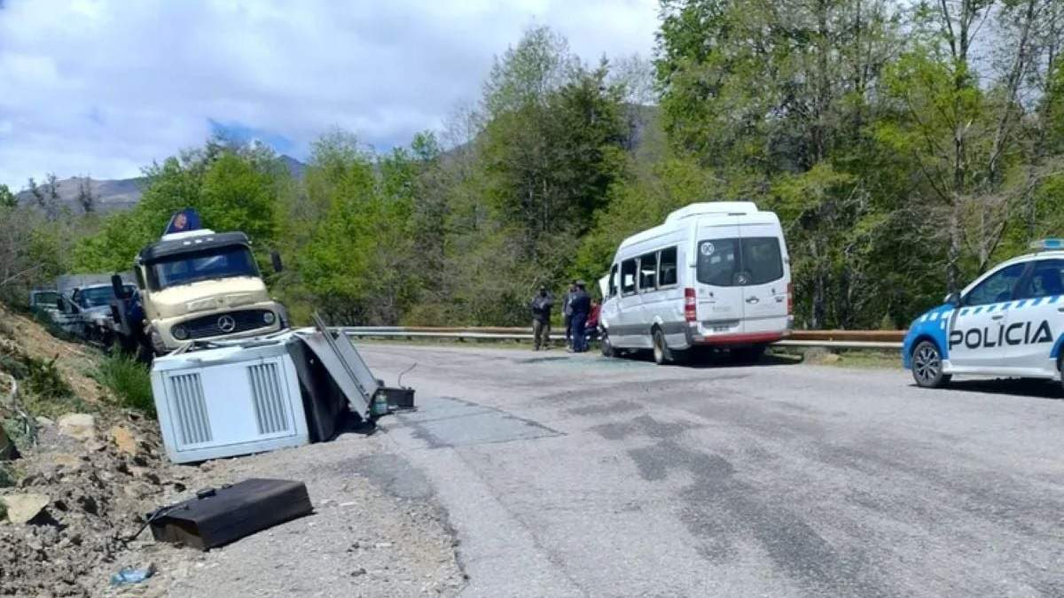 Ruta 40, a 15 kilómetros de San Martín de los Andes. Fuente: Prensa de la Policía.