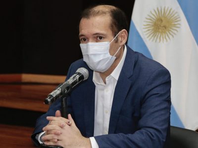 Opositores presionan a Gutiérrez a abrir urgente el diálogo con los docentes