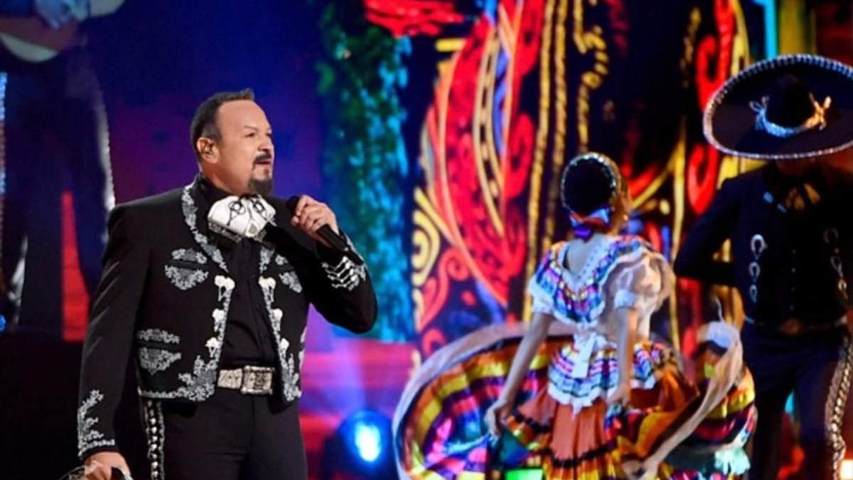 El cantante Pepe Aguilar