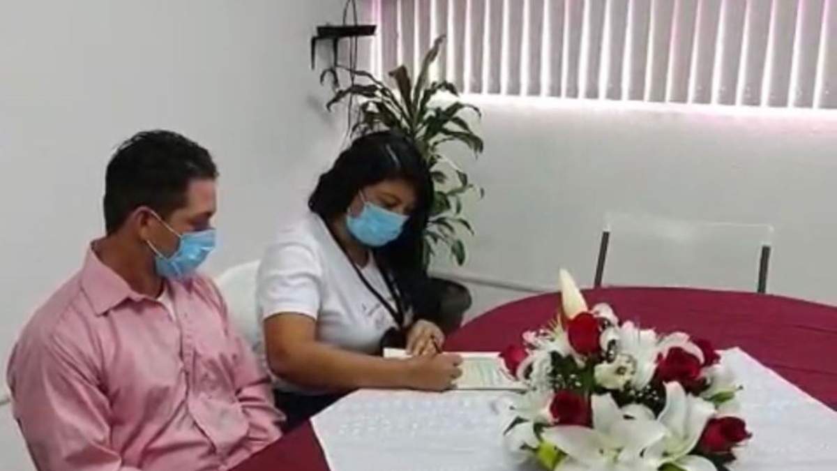 Los contrayentes son una venezolana y un cubano