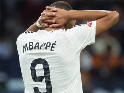 "Hundido como todos": la crisis y los rumores sobre Kylian Mbappé tras no ser convocado para Francia