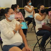 Van 191 mil 884 embarazadas vacunadas en México