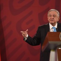 No manejaré discrecionalmente el presupuesto, dice AMLO al defender su iniciativa
