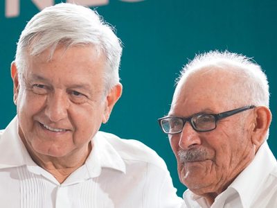 AMLO "está de jefe, galán", por el Día del Padre