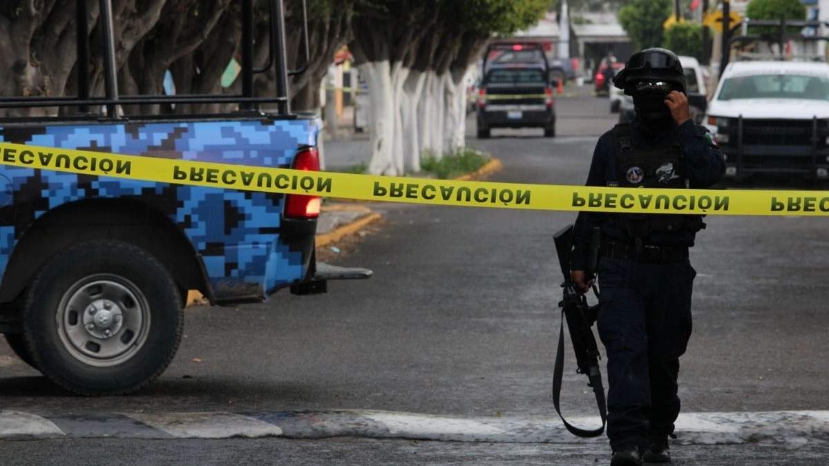Ataque armado en fiesta patronal en Sam Miguel de Allende deja dos muertos y 17 heridos