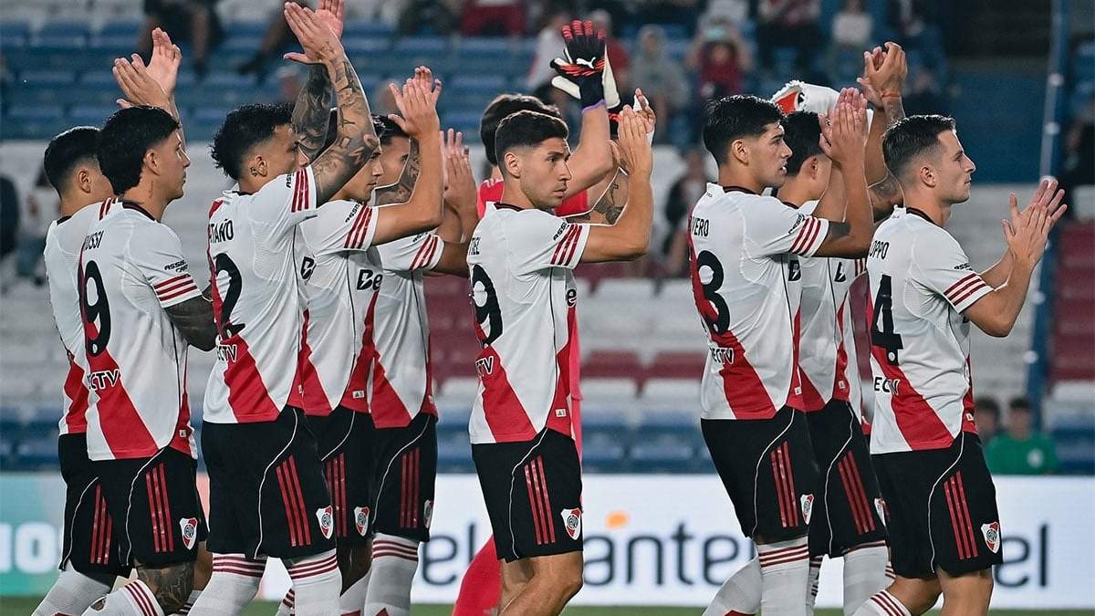 River le ganó a Millonarios en un partido con muy poco público