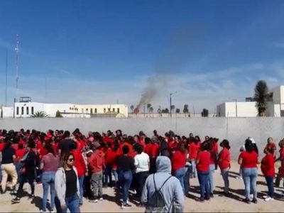 Motín en el penal La Pila de SLP deja dos agentes y un reo muertos