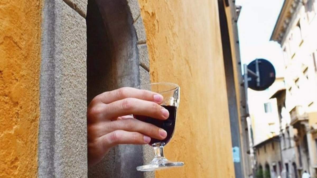 Conferencia virtual sobre ventanas de vino. Fuente: (Instagram)