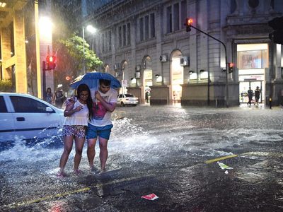 Alerta meteorológica: se esperan tormentas en 13 provincias y altas temperaturas en otras dos