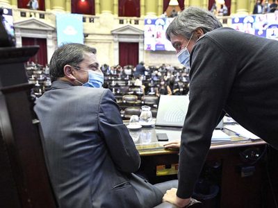 Un diputado dio positivo de coronavirus y Massa y Kirchner tuvieron que aislarse