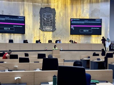 Dos jueces federales conceden amparos contra el delito de ciberasedio en Puebla