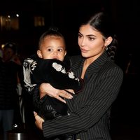 "¡No hubo vínculo!": Descubrí la razón por la que Kylie Jenner no amamantó a su bebé